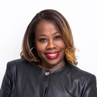 Allison Walker, A Real Estate Broker at KM Realty Group LLC, Chicago