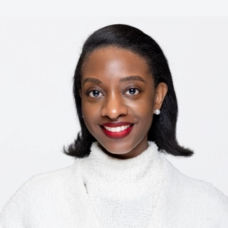 Shauna Jackson, A Real Estate Broker at KM Realty Group LLC, Chicago